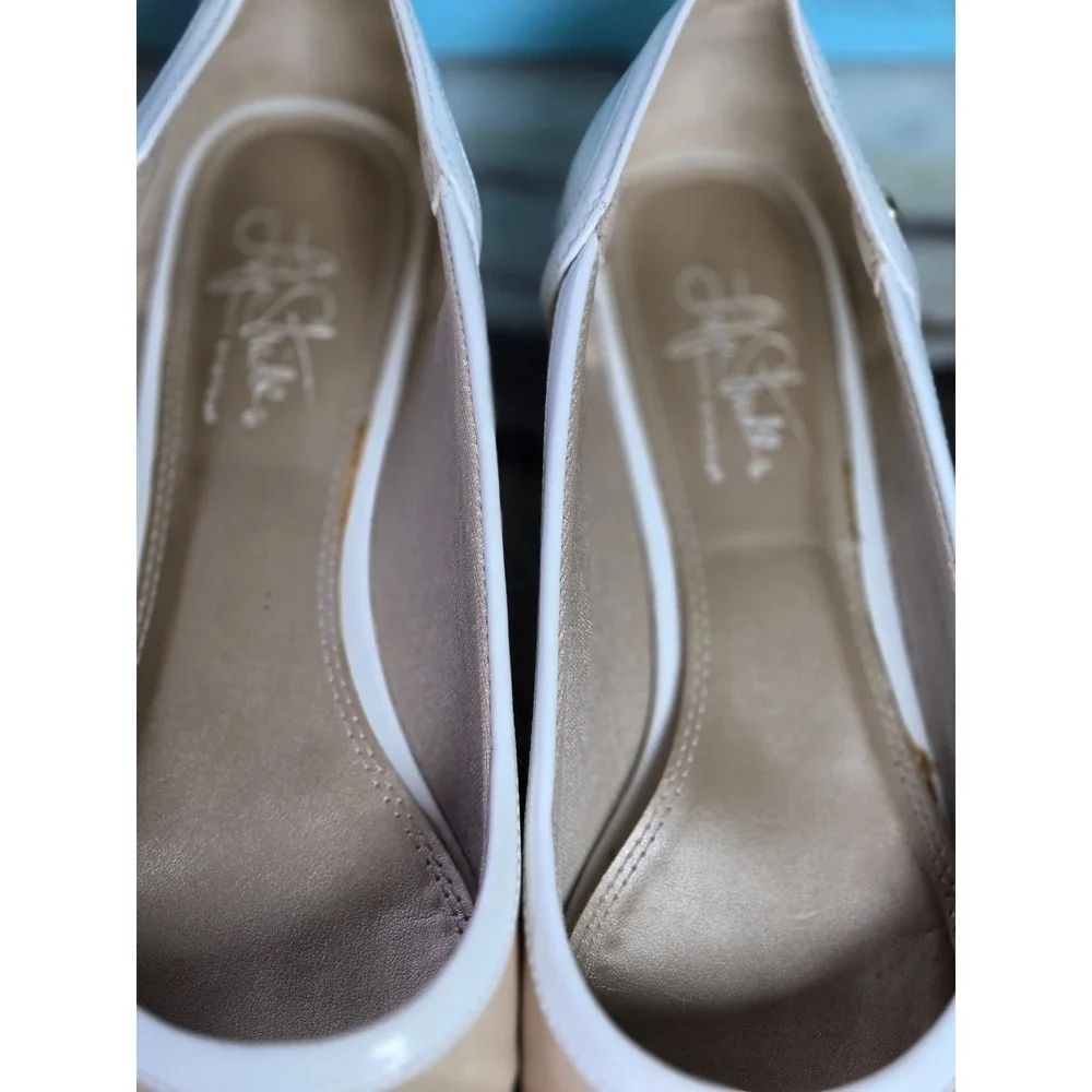 LifeStride GCREACH Womens 8.5M Beige White Patent Pointed‎ Toe Ballet Flats VTG